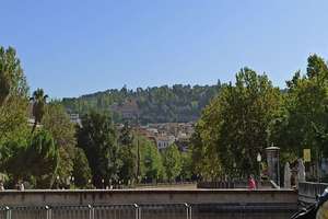 Plano em Paseo Del Violon, Granada. 