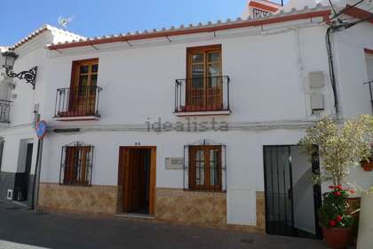 Haus zu verkaufen in Torrox Pueblo, Málaga. 